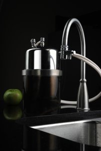 Aquaversa countertop filter with faucet
